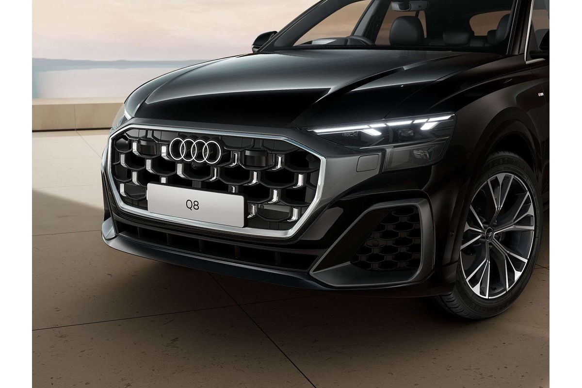2025 Audi Q8