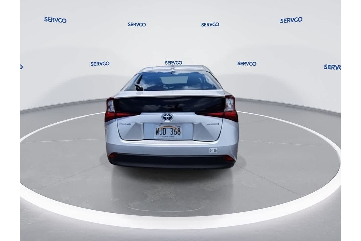 2022 Toyota Prius LE