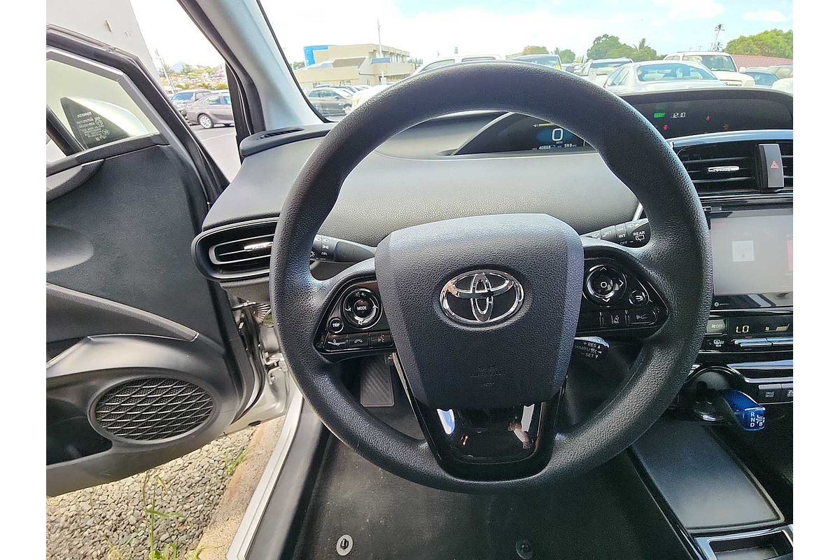 2022 Toyota Prius LE