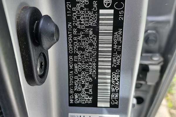 2022 Toyota Prius LE