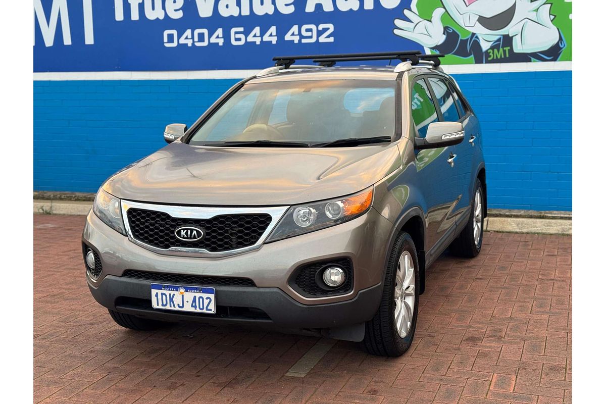 2010 Kia Sorento SLi XM