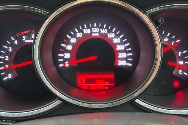 2010 Kia Sorento SLi XM