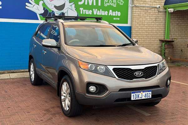 2010 Kia Sorento SLi XM