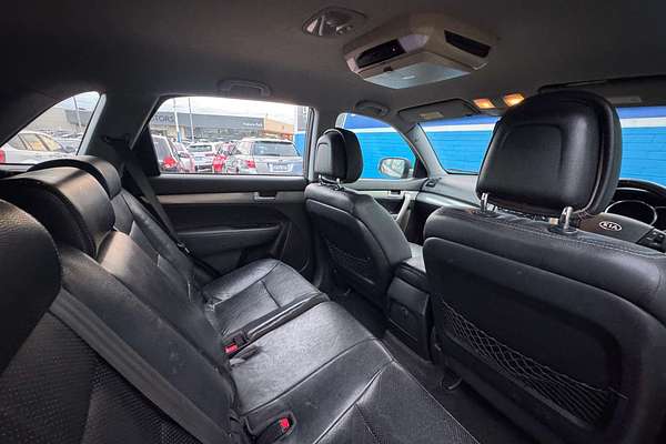 2010 Kia Sorento SLi XM