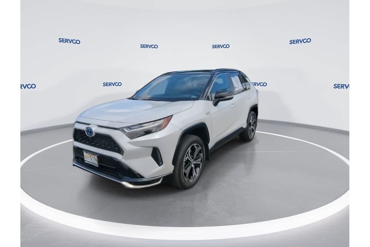 2024 Toyota RAV4 XSE