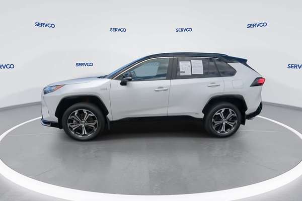 2024 Toyota RAV4 XSE