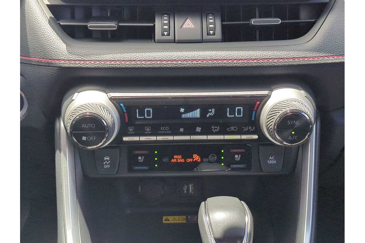 2024 Toyota RAV4 XSE