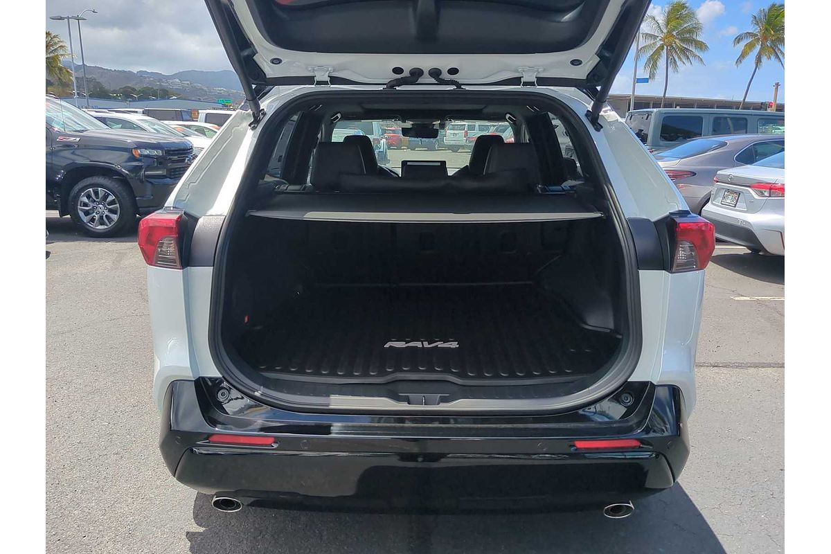 2024 Toyota RAV4 XSE