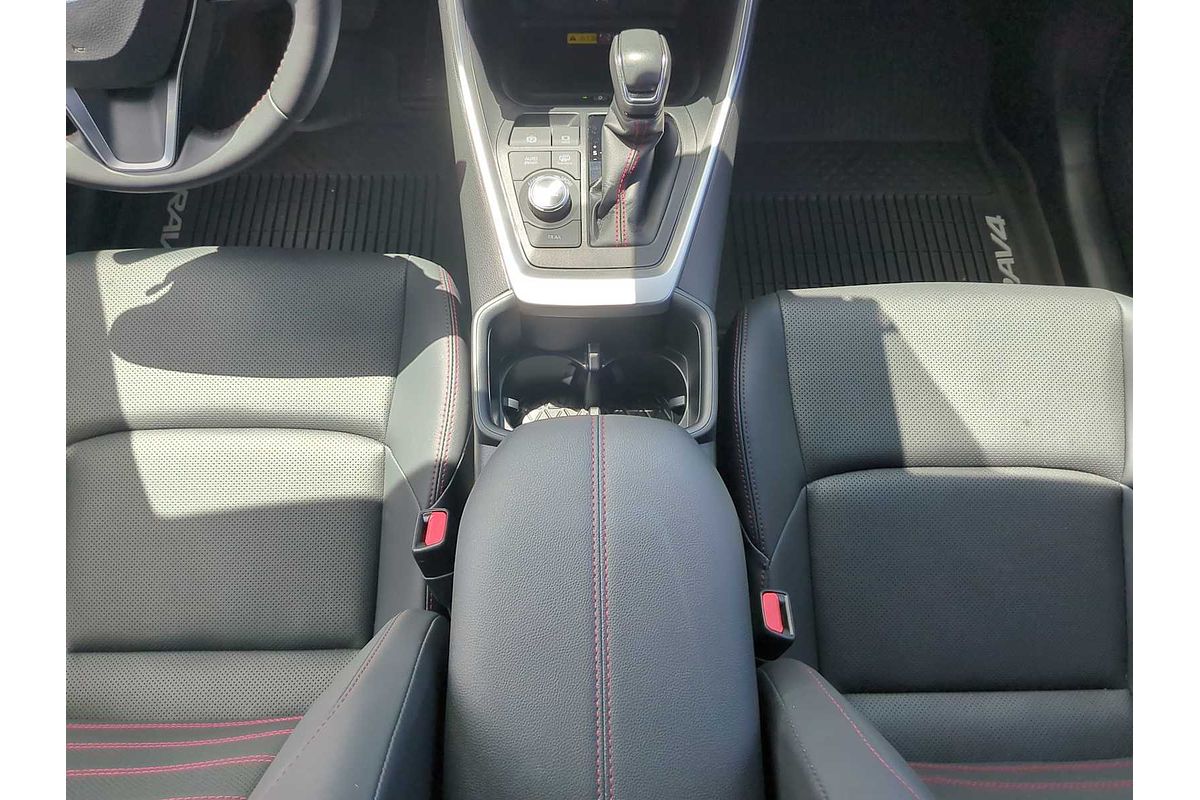 2024 Toyota RAV4 XSE
