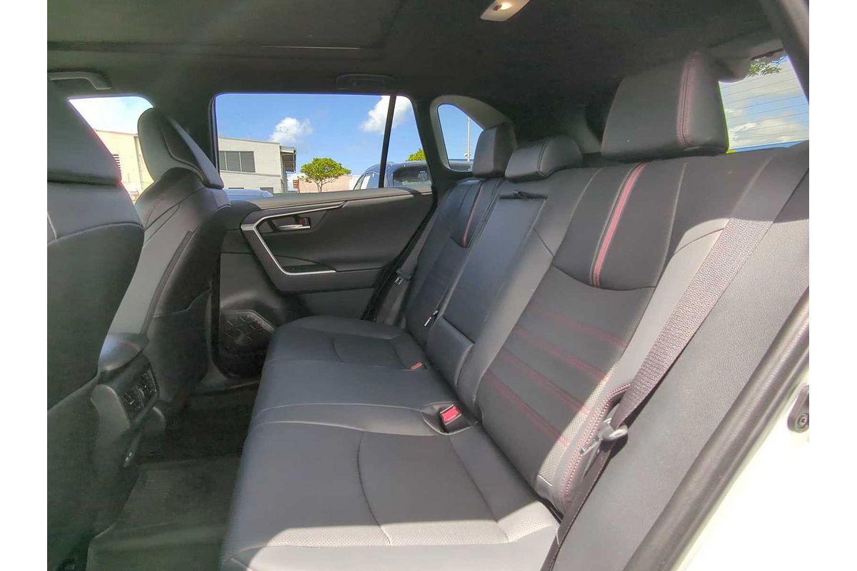 2024 Toyota RAV4 XSE