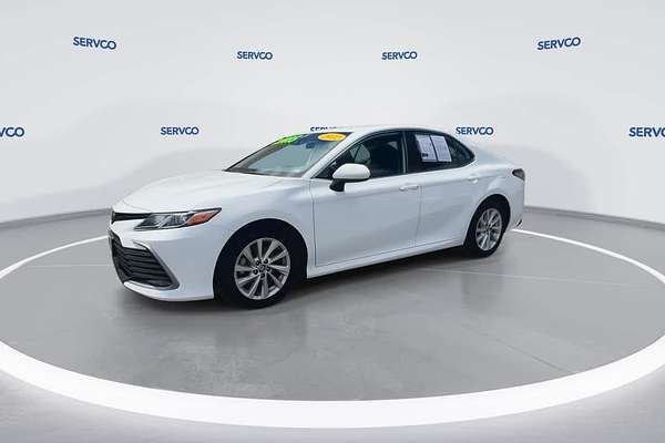 2022 Toyota Camry LE