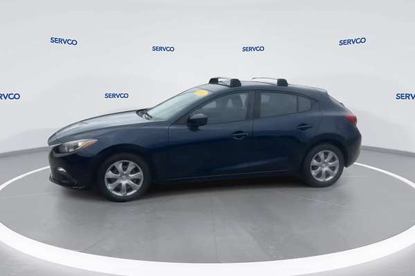 2015 Mazda 3 i Sport