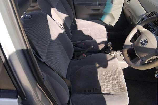 2003 Mazda Premacy CP Series 2