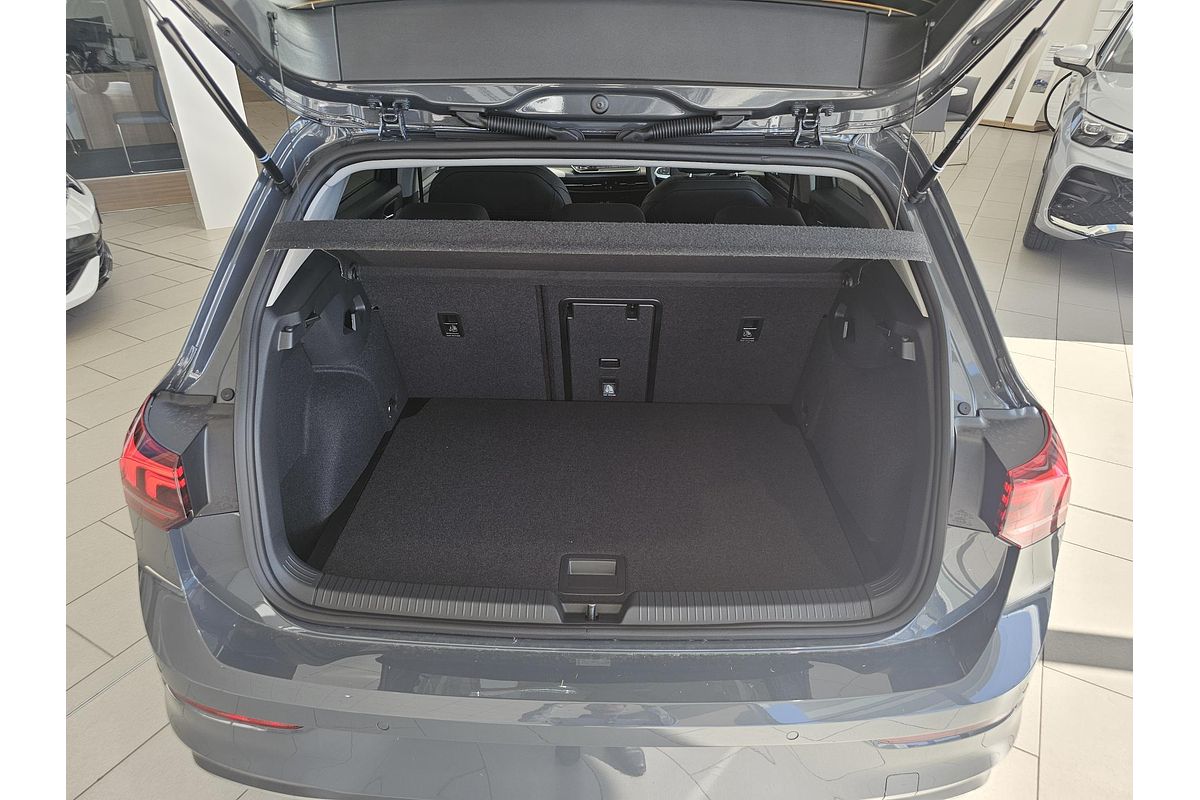 2025 Volkswagen Golf 110TSI Style 8.5