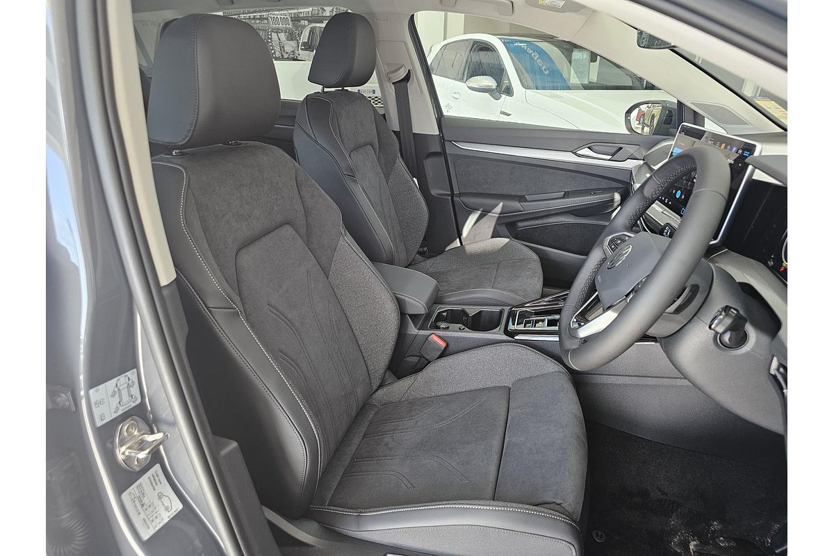 2025 Volkswagen Golf 110TSI Style 8.5