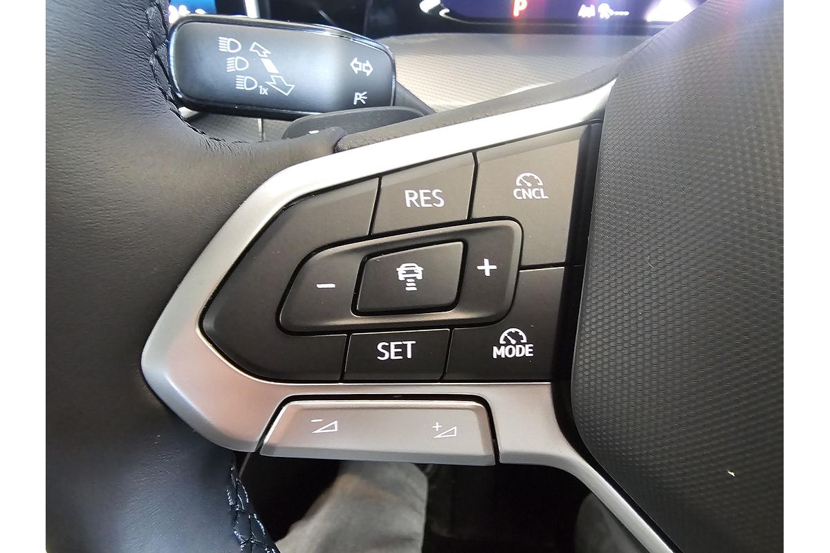 2025 Volkswagen Golf 110TSI Style 8.5