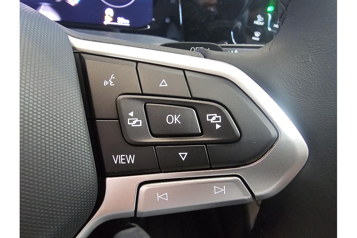 2025 Volkswagen Golf 110TSI Style 8.5