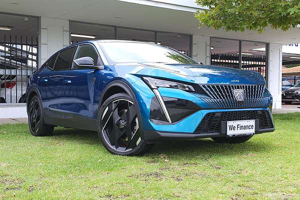 2024 Peugeot 408 GT Plug-In Hybrid P54