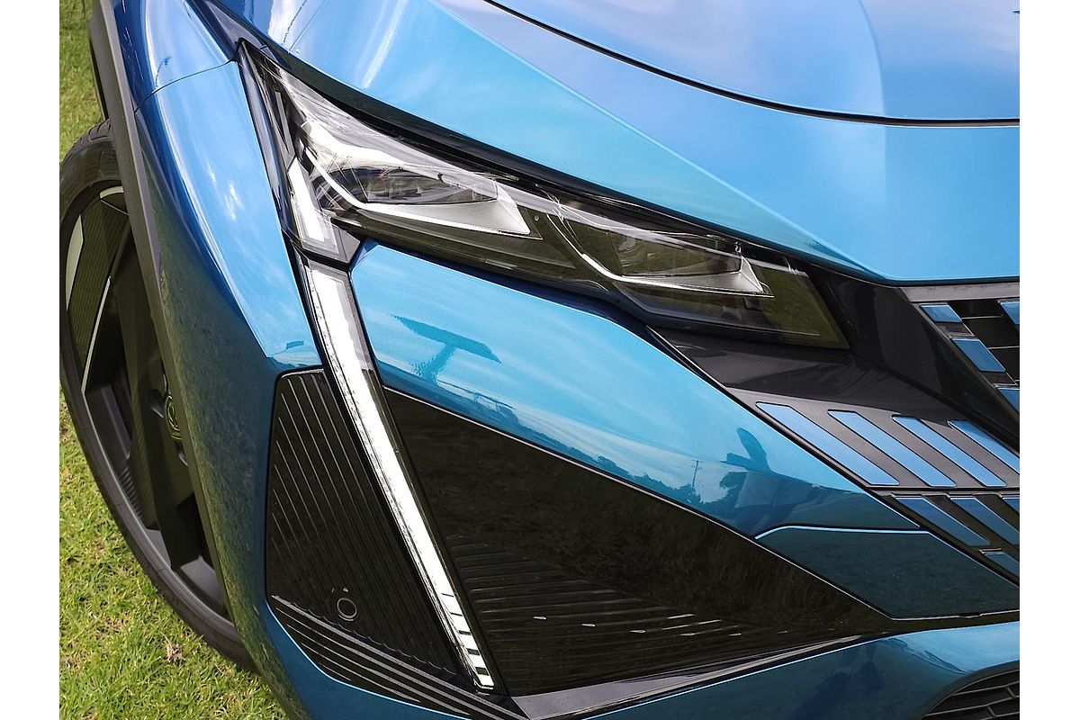 2024 Peugeot 408 GT Plug-In Hybrid P54