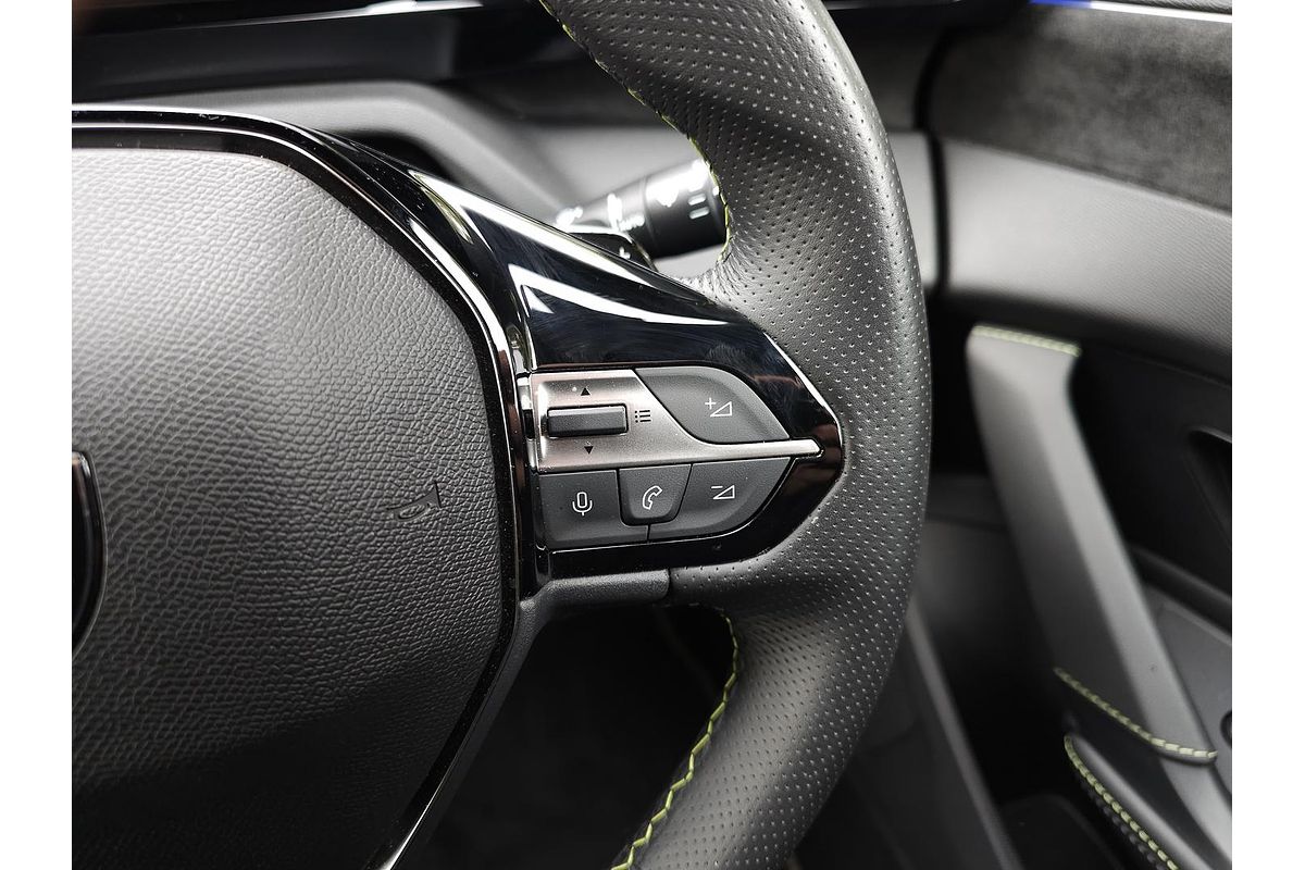 2024 Peugeot 408 GT Plug-In Hybrid P54