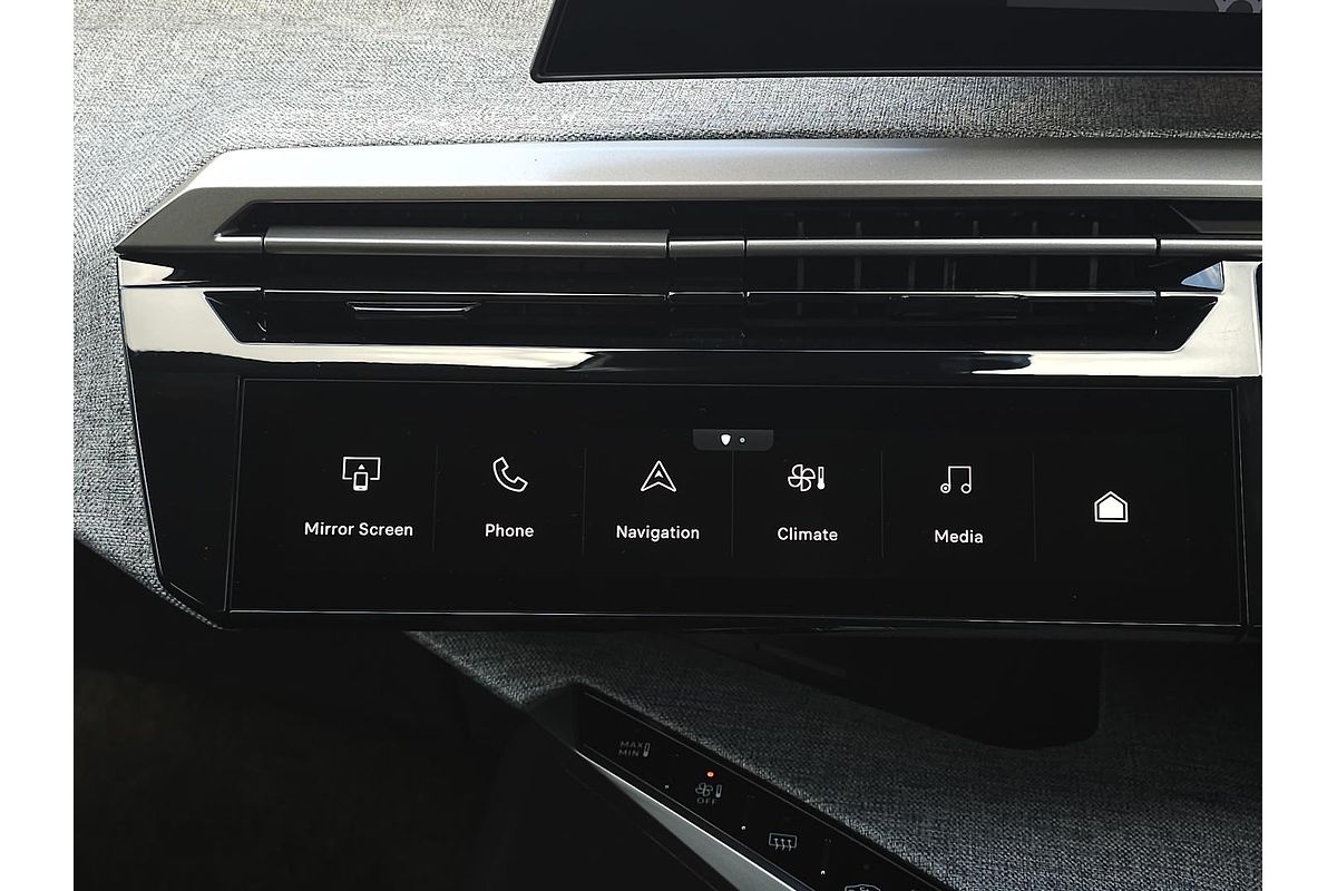 2025 Peugeot 3008 GT Premium Hybrid P64