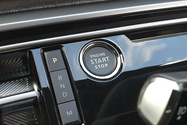 2025 Peugeot 3008 GT Premium Hybrid P64