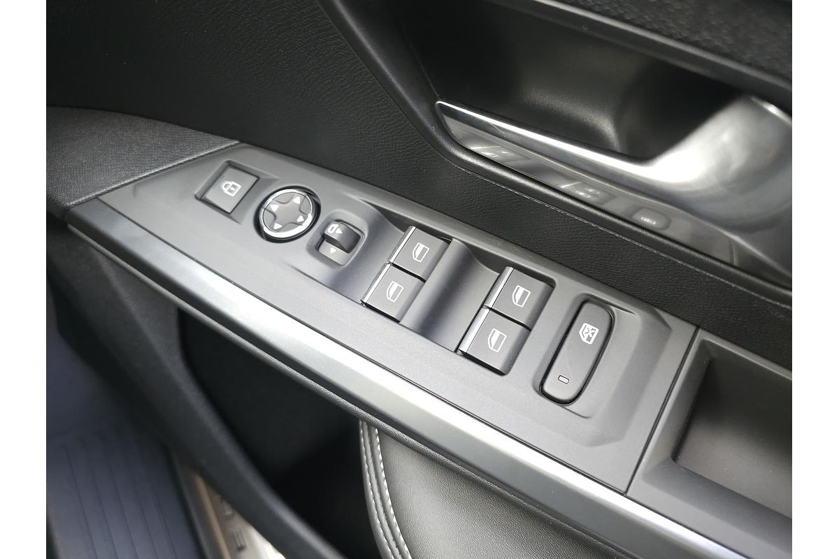 2025 Peugeot 3008 GT Premium Hybrid P64