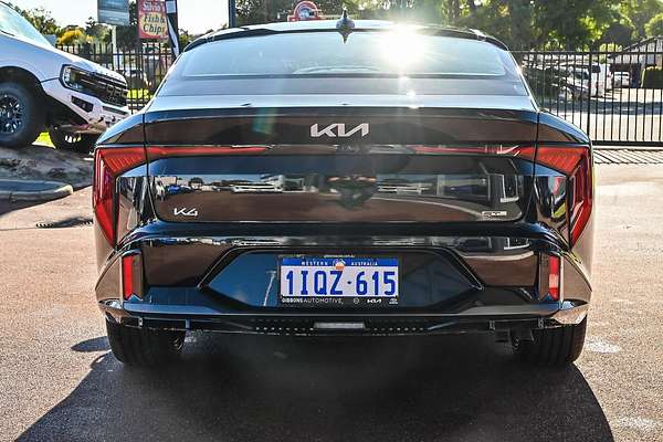 2024 Kia K4 GT-Line CL4m