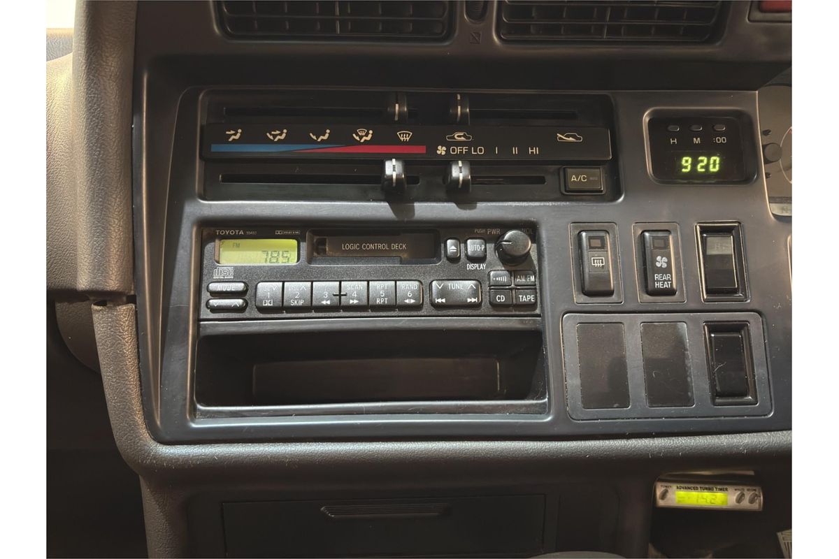 1994 Toyota Hiace Super Custom KZH120