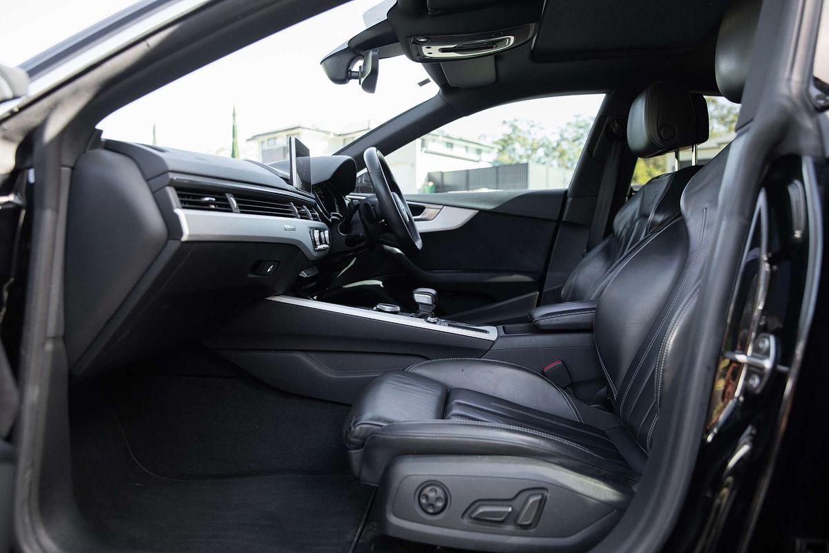 2019 Audi A5 45 TFSI sport F5