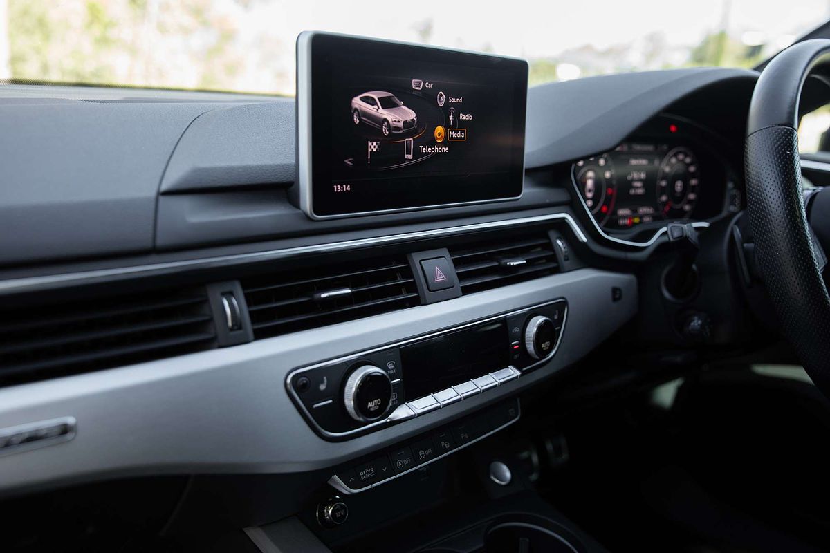 2019 Audi A5 45 TFSI sport F5