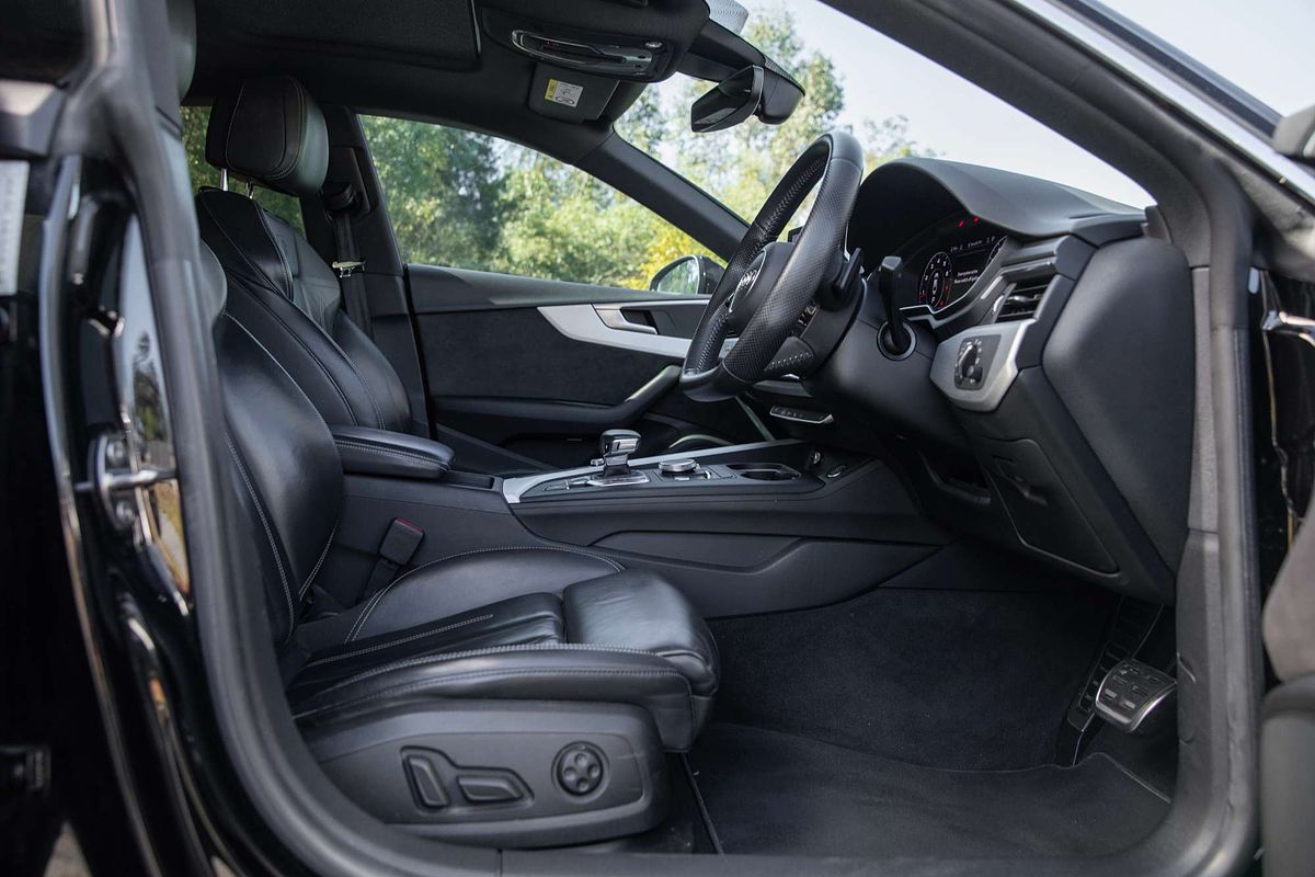 2019 Audi A5 45 TFSI sport F5