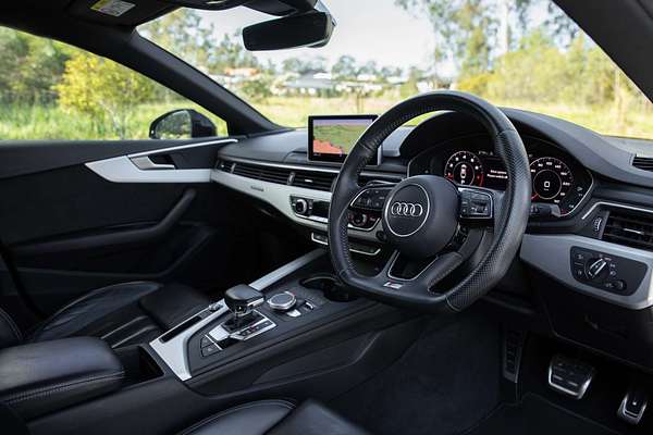 2019 Audi A5 45 TFSI sport F5