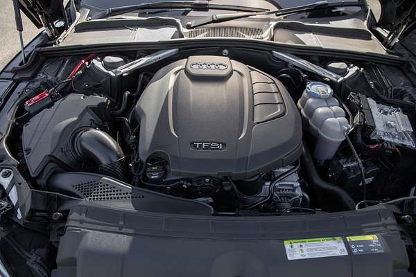 2019 Audi A5 45 TFSI sport F5