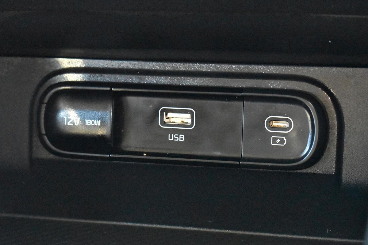 2023 Kia Sportage S NQ5
