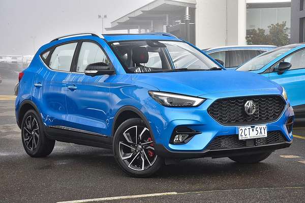 2023 MG ZST Essence