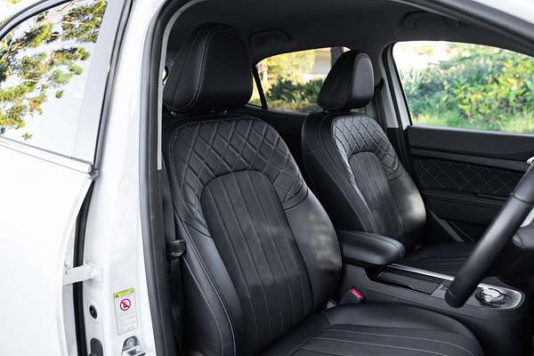 2023 GWM Ora Standard Range ES11