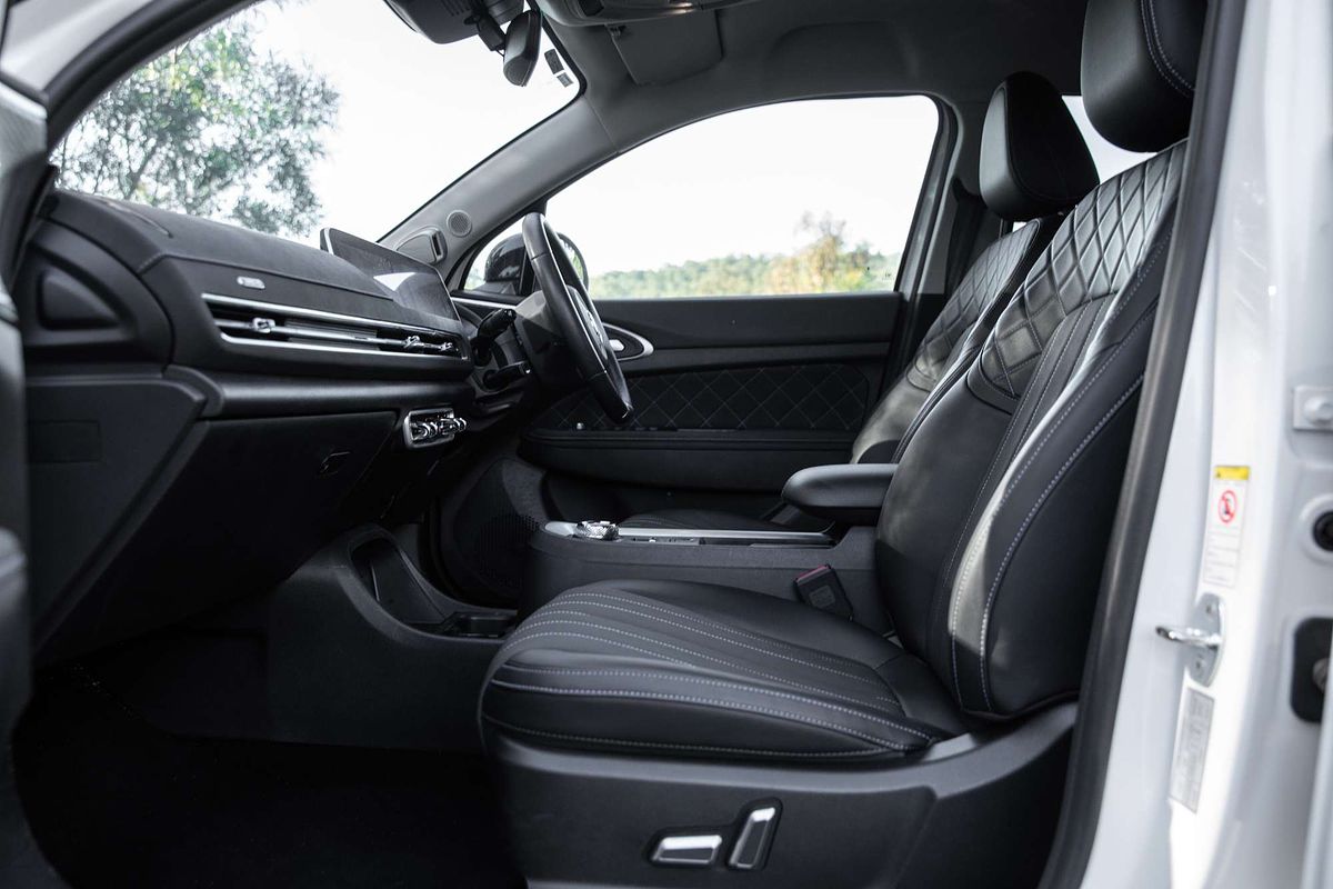 2023 GWM Ora Standard Range ES11
