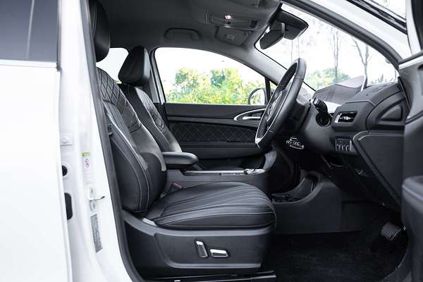 2023 GWM Ora Standard Range ES11