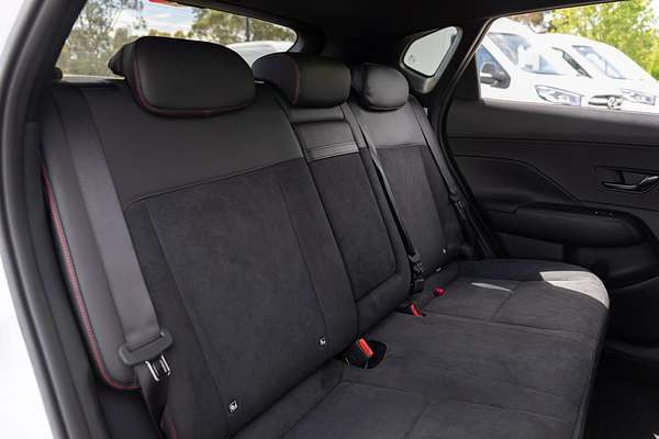 2025 Hyundai Kona Premium N Line SX2.V2