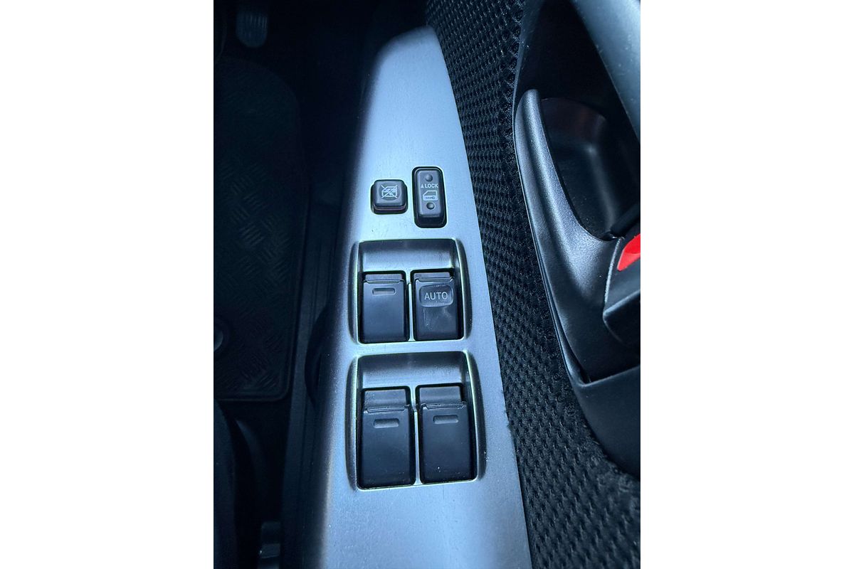 2015 Toyota Hilux SR5 KUN26R 4X4