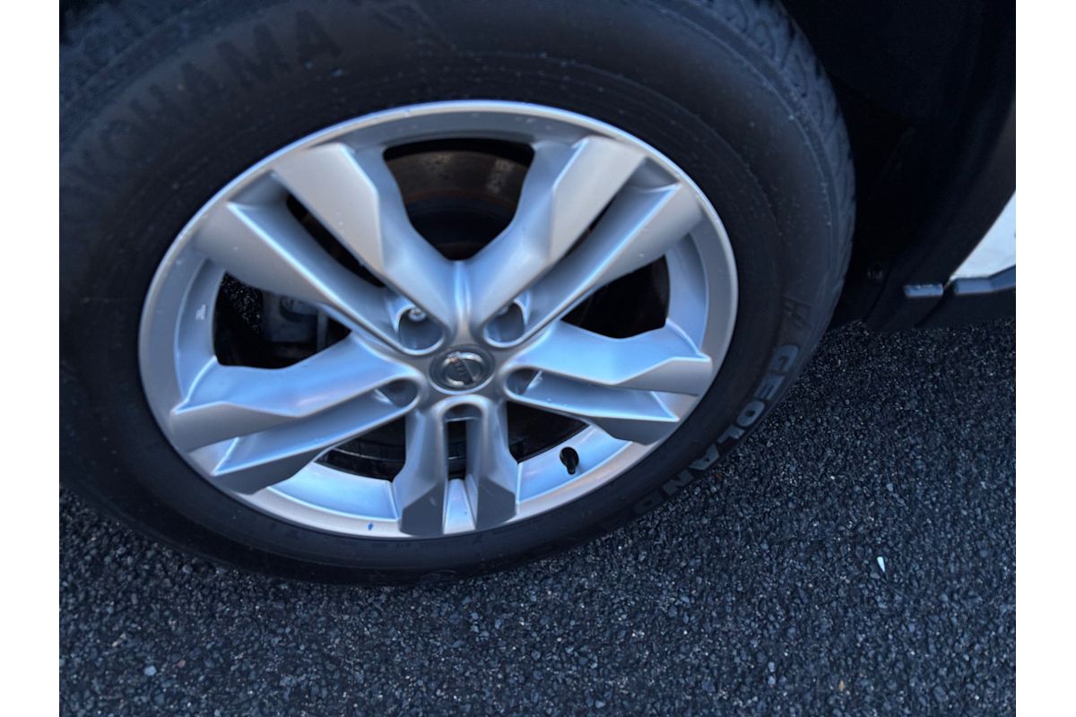 2013 Nissan X-TRAIL ST T31