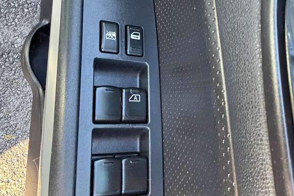 2013 Nissan X-TRAIL ST T31