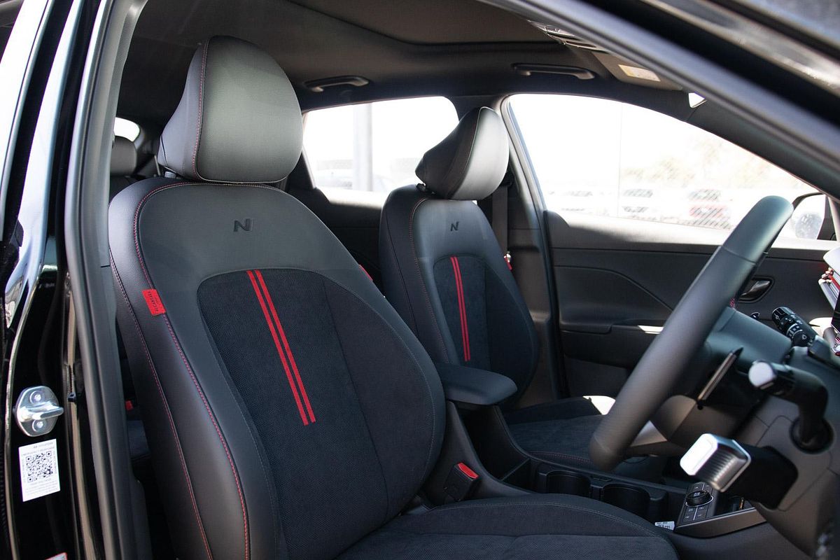 2025 Hyundai Kona Premium N Line SX2.V2