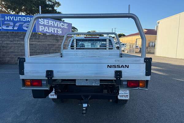 2021 Nissan Navara SL D23 Rear Wheel Drive