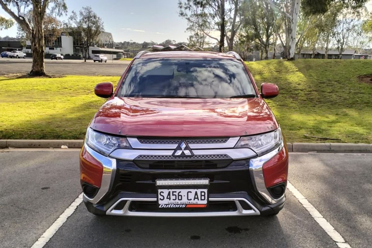2018 Mitsubishi Outlander ES ZL