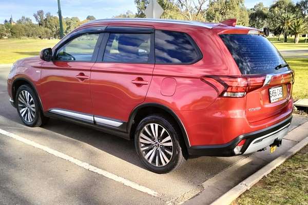 2018 Mitsubishi Outlander ES ZL
