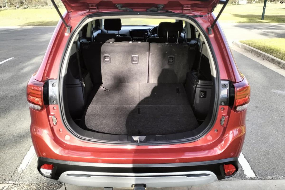 2018 Mitsubishi Outlander ES ZL