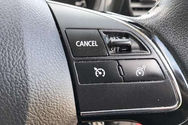 2018 Mitsubishi Outlander ES ZL