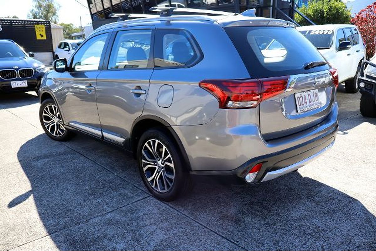 2018 Mitsubishi Outlander ES ZL